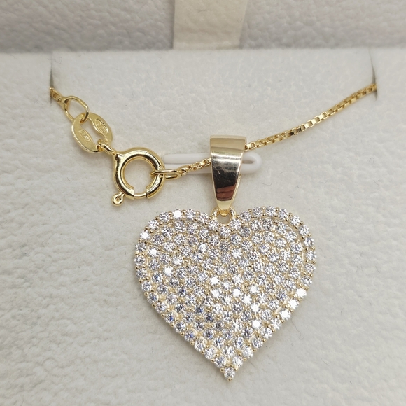💛 Moissanite Gold Heart Pendant Necklace. Gold Over S925 - Picture 1 of 3